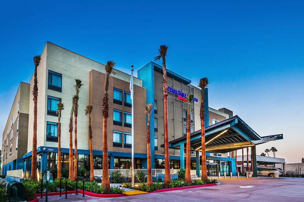 Springhill Suites By Marriott Anaheim Maingate Exterior foto